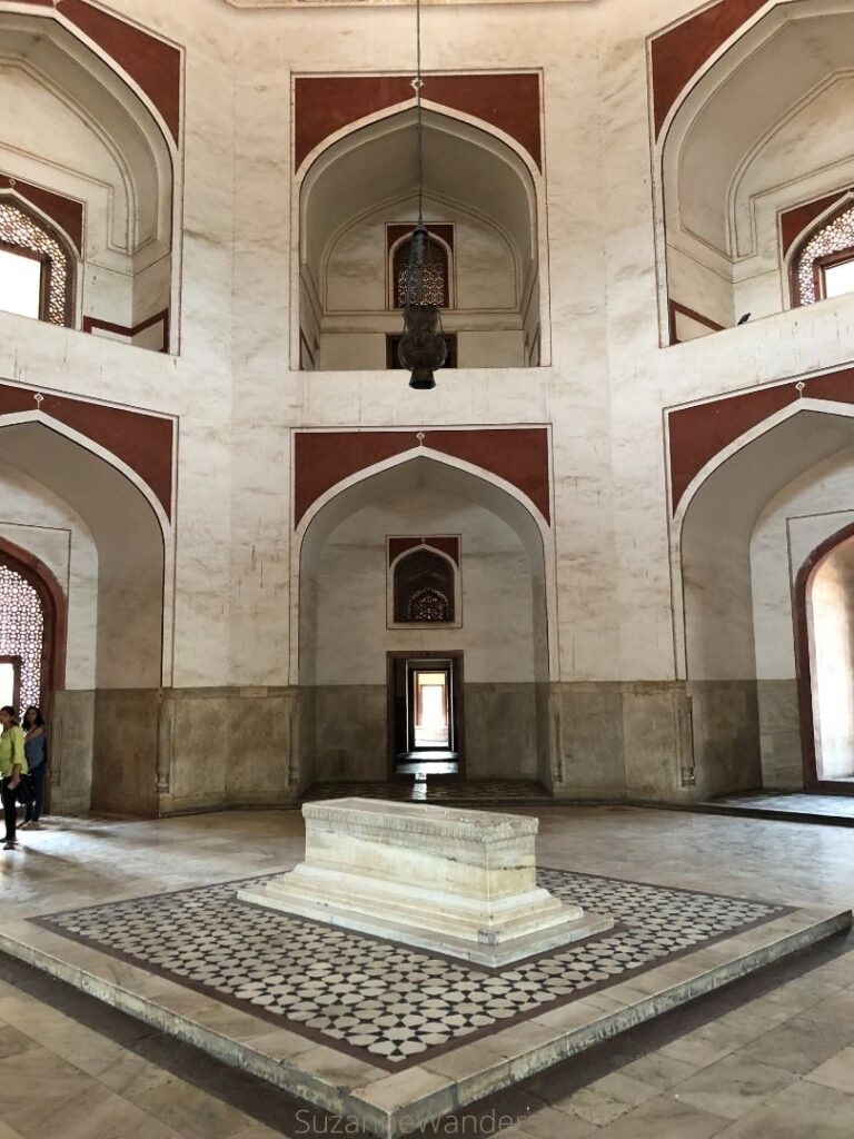 the inside of Humayun's Tomb 