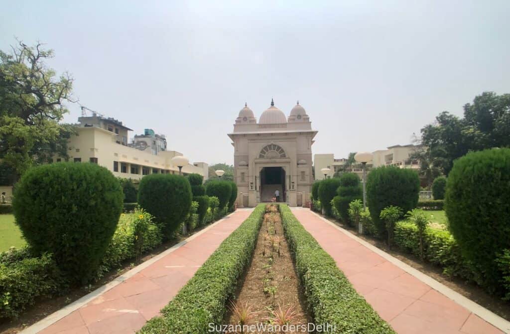 Long view of the temple at Ramakrishna Mission Delh with the long walkway.