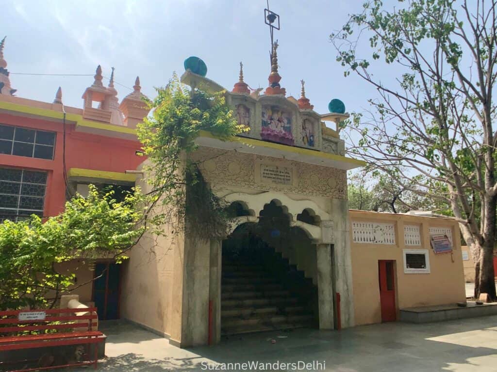 The main temple at Neem Karoli Baba Ashram, one of the best ashrams in Delhi