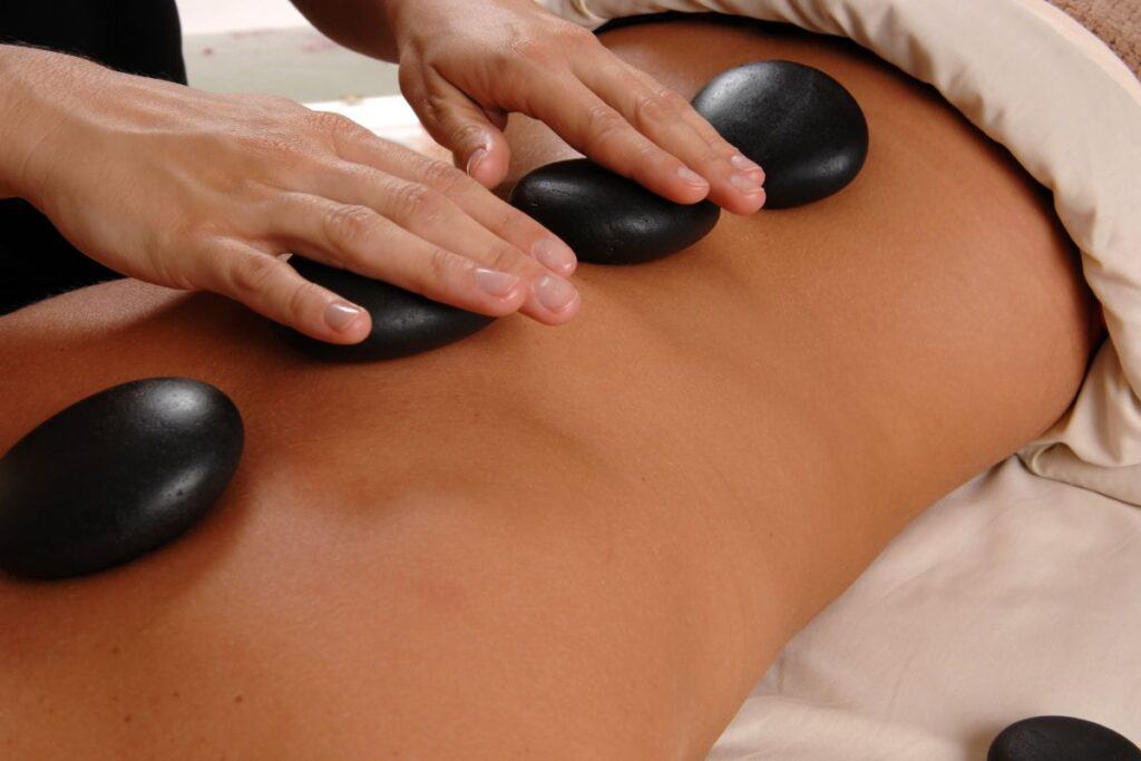 A hot stone massage in Delhi