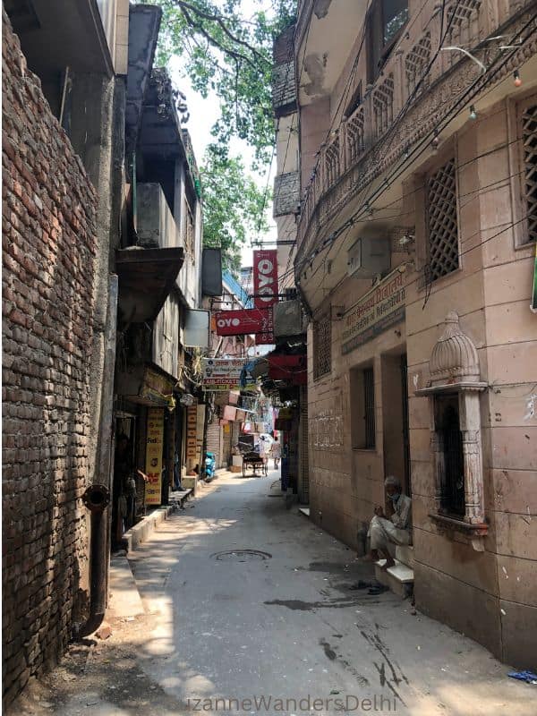 lane in Paharganj with cheap hotels but it is not a safe area