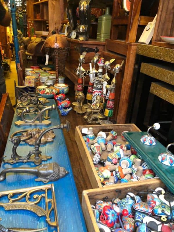 a selection of vintage door knobs and hooks in Amar Colony furnture market