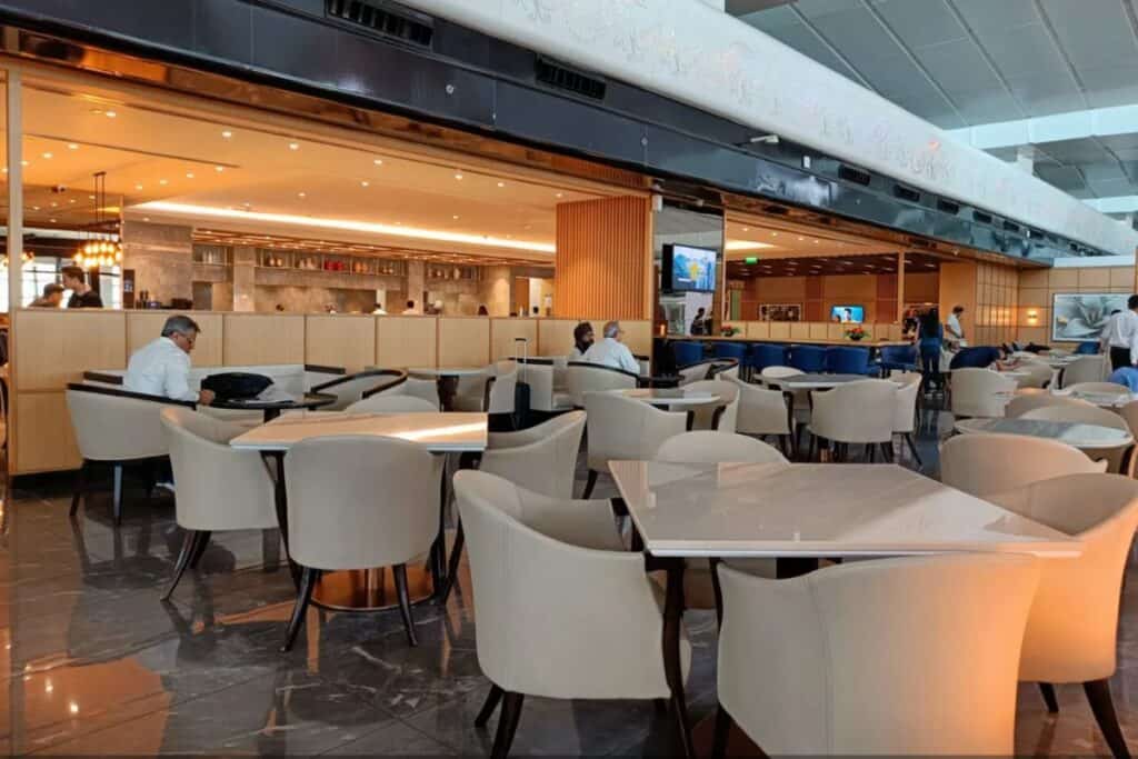 Encalm Lounge at Delhi Airport