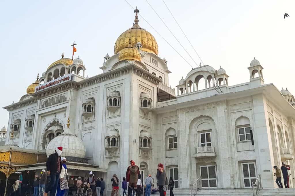 exterior of Gurudwara Bangla Sahib, Delhi