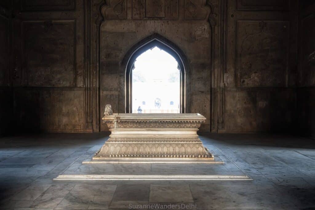 the white marble tomb of Safdarjung with open arched entrance behind it