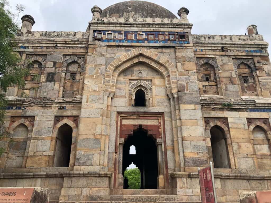 close up of Sheesh Gumbad in Lodhi Garden